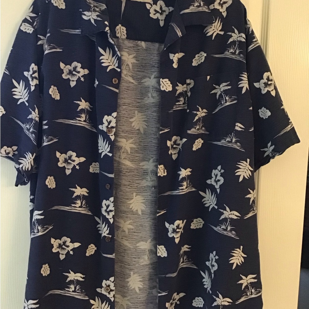 Island Republic Navy and White Hawaiian Shirt.